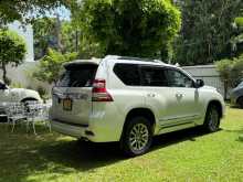 https://riyasewana.com/uploads/toyota-land-cruiser-2017-1313093812683.jpg
