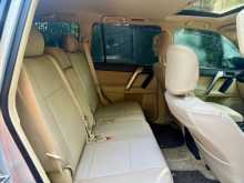 https://riyasewana.com/uploads/toyota-land-cruiser-2017-1522444512924.jpg