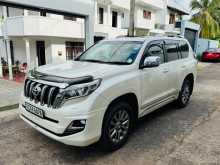 Toyota Land Cruiser 2017 SUV