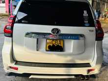 https://riyasewana.com/uploads/toyota-land-cruiser-2017-292373912404.jpg