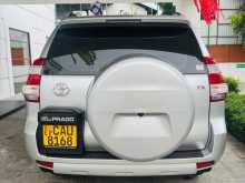 https://riyasewana.com/uploads/toyota-land-cruiser-2017-3123142612274.jpg