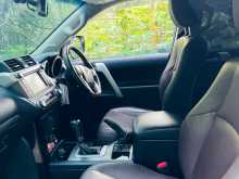 https://riyasewana.com/uploads/toyota-land-cruiser-2017-619230512094.jpg