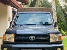 Toyota Land Cruiser 2018 SUV
