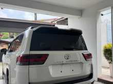 https://riyasewana.com/uploads/toyota-land-cruiser-2023-2123335112104.jpg