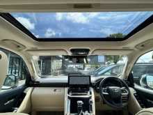 https://riyasewana.com/uploads/toyota-land-cruiser-2025-215411112594.jpg