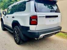 https://riyasewana.com/uploads/toyota-land-cruiser-206265222972.jpg