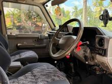 https://riyasewana.com/uploads/toyota-land-cruiser-2111354224973.jpg