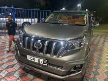 Toyota Land Cruiser 150 TX 2014 SUV