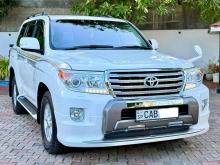 Toyota Land Cruiser VX V8 2013 SUV
