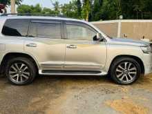 https://riyasewana.com/uploads/toyota-land-cruiser-2134029552.jpg
