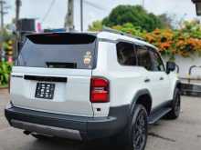 https://riyasewana.com/uploads/toyota-land-cruiser-2211235622802.jpg