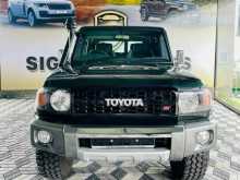 Toyota Land Cruiser Box Prado 1986 SUV