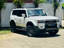 Toyota Land Cruiser Prado 250 VX 2024 SUV