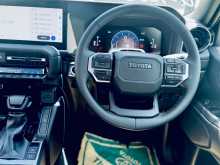https://riyasewana.com/uploads/toyota-land-cruiser-2212511796.jpg