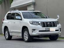 https://riyasewana.com/uploads/toyota-land-cruiser-2216304532.jpg