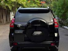 https://riyasewana.com/uploads/toyota-land-cruiser-230565324146.jpg
