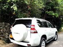 https://riyasewana.com/uploads/toyota-land-cruiser-2312472922762.jpg