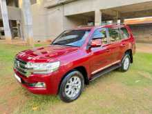 Toyota Land Cruiser V8 2015 SUV