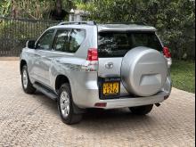 https://riyasewana.com/uploads/toyota-land-cruiser-239264817754.jpg
