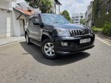 Toyota Land Cruiser Prado 120 2011 SUV