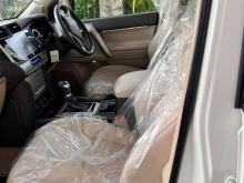 https://riyasewana.com/uploads/toyota-land-cruiser-241102446754.jpg