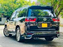 https://riyasewana.com/uploads/toyota-land-cruiser-2412083722112.jpg
