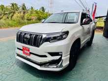 https://riyasewana.com/uploads/toyota-land-cruiser-241457194422.jpg
