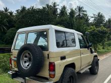 https://riyasewana.com/uploads/toyota-land-cruiser-248220117716.jpg