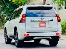 https://riyasewana.com/uploads/toyota-land-cruiser-251014584832.jpg