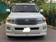 https://riyasewana.com/uploads/toyota-land-cruiser-251436434962.jpg