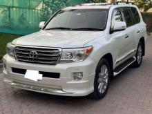 https://riyasewana.com/uploads/toyota-land-cruiser-251437186495.jpg