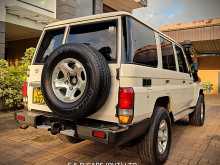 https://riyasewana.com/uploads/toyota-land-cruiser-2582412523.jpg