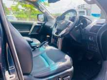 https://riyasewana.com/uploads/toyota-land-cruiser-2613052554.jpg