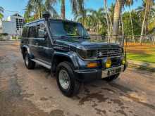 Toyota Land Cruiser Box Prado 1991 SUV