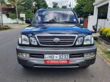 Toyota LAND CRUISER SAHARA V8 CYGNUS 2000 SUV