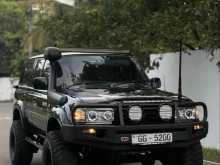 Toyota Land Cruiser Sahara 81 2000 SUV