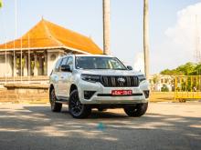 Toyota Land Cruiser 2023 SUV