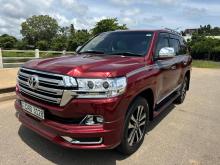 Toyota Land Cruiser Sahara V8 2013 SUV