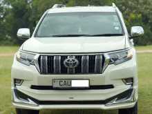 Toyota LAND CRUISER PRADO TRJ 150 2017 SUV