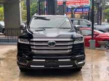 Toyota Land Cruiser LC300 2024 SUV