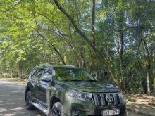 https://riyasewana.com/uploads/toyota-land-cruiser-3018291024042.jpg