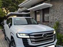 https://riyasewana.com/uploads/toyota-land-cruiser-3019081722572.jpg