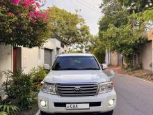 Toyota Land Cruiser Sahara Vx V8 2013 SUV