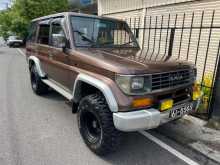 Toyota Land Cruiser Box Prado LJ79 1990 SUV