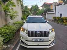 Toyota Land Cruiser Prado TX Limited 2017 SUV