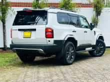 https://riyasewana.com/uploads/toyota-land-cruiser-31100359252.jpg