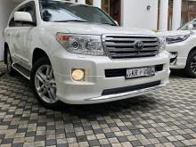 Toyota LAND CRUISER V8 202 ZX 2011 SUV