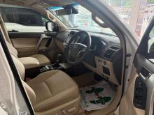 https://riyasewana.com/uploads/toyota-land-cruiser-311541366764.jpg