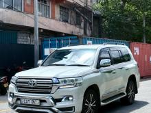 Toyota Land Cruiser V8 VX 2015 SUV