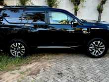 https://riyasewana.com/uploads/toyota-land-cruiser-3141912703.jpg